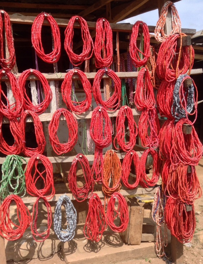 Ileke Ijinle Adayeba 