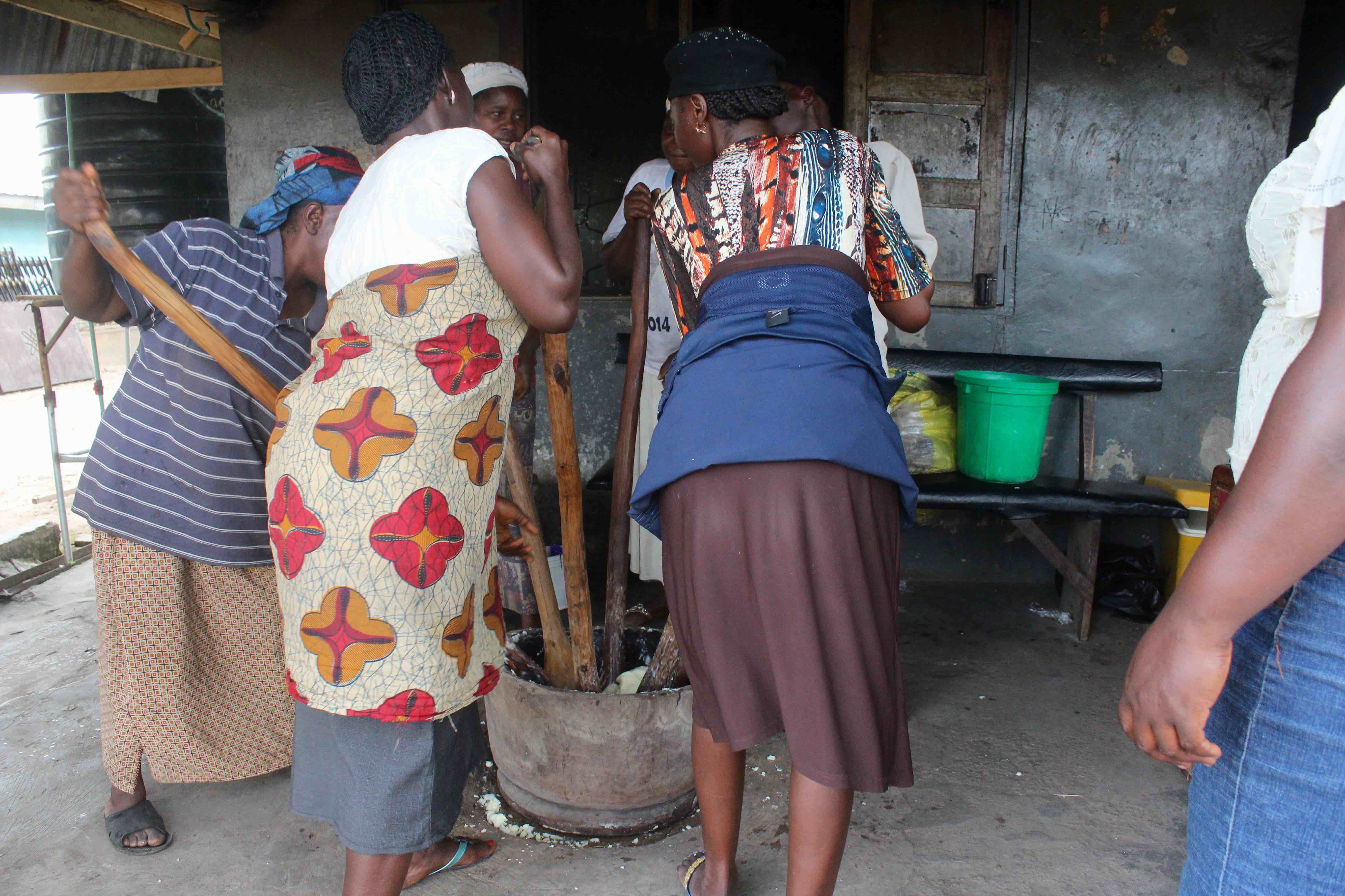 Pounding yams in Ilesa Osun