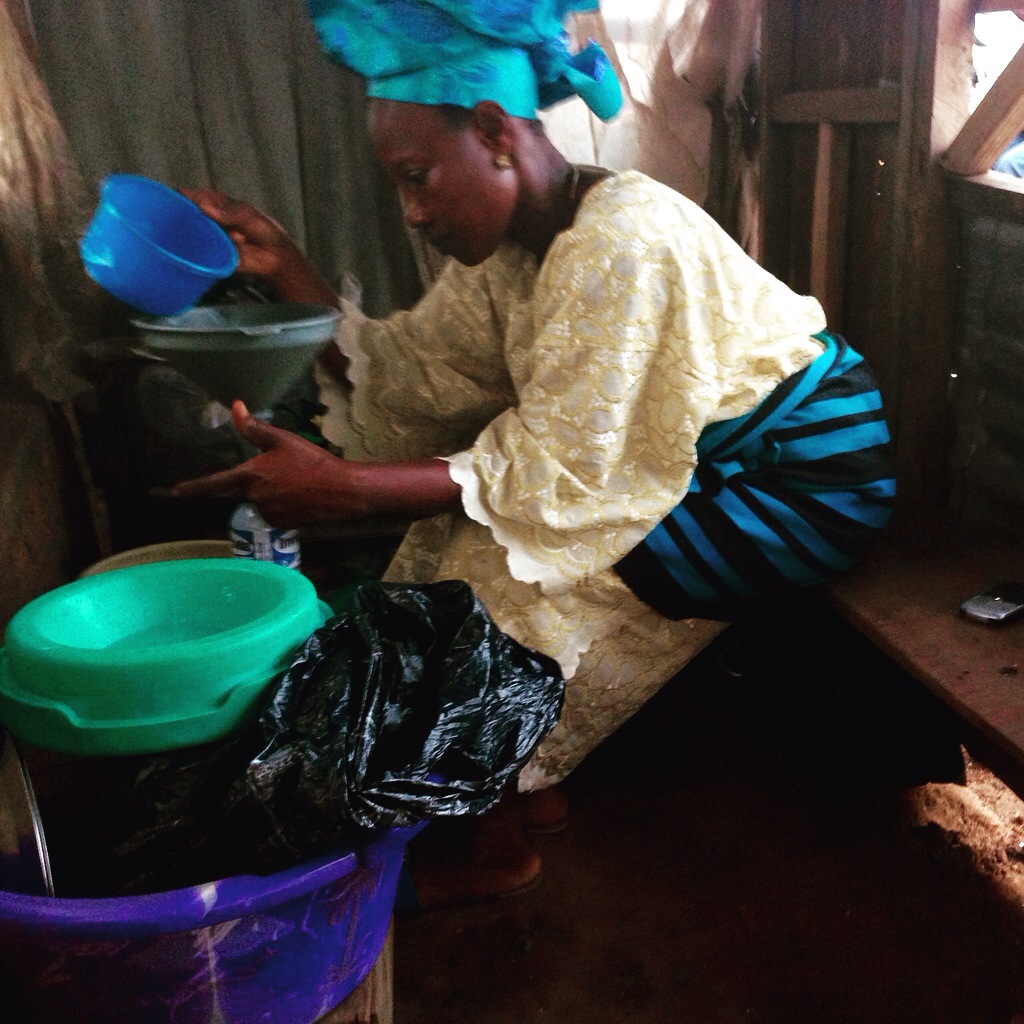 Iya Elemu (Palmwine Woman)