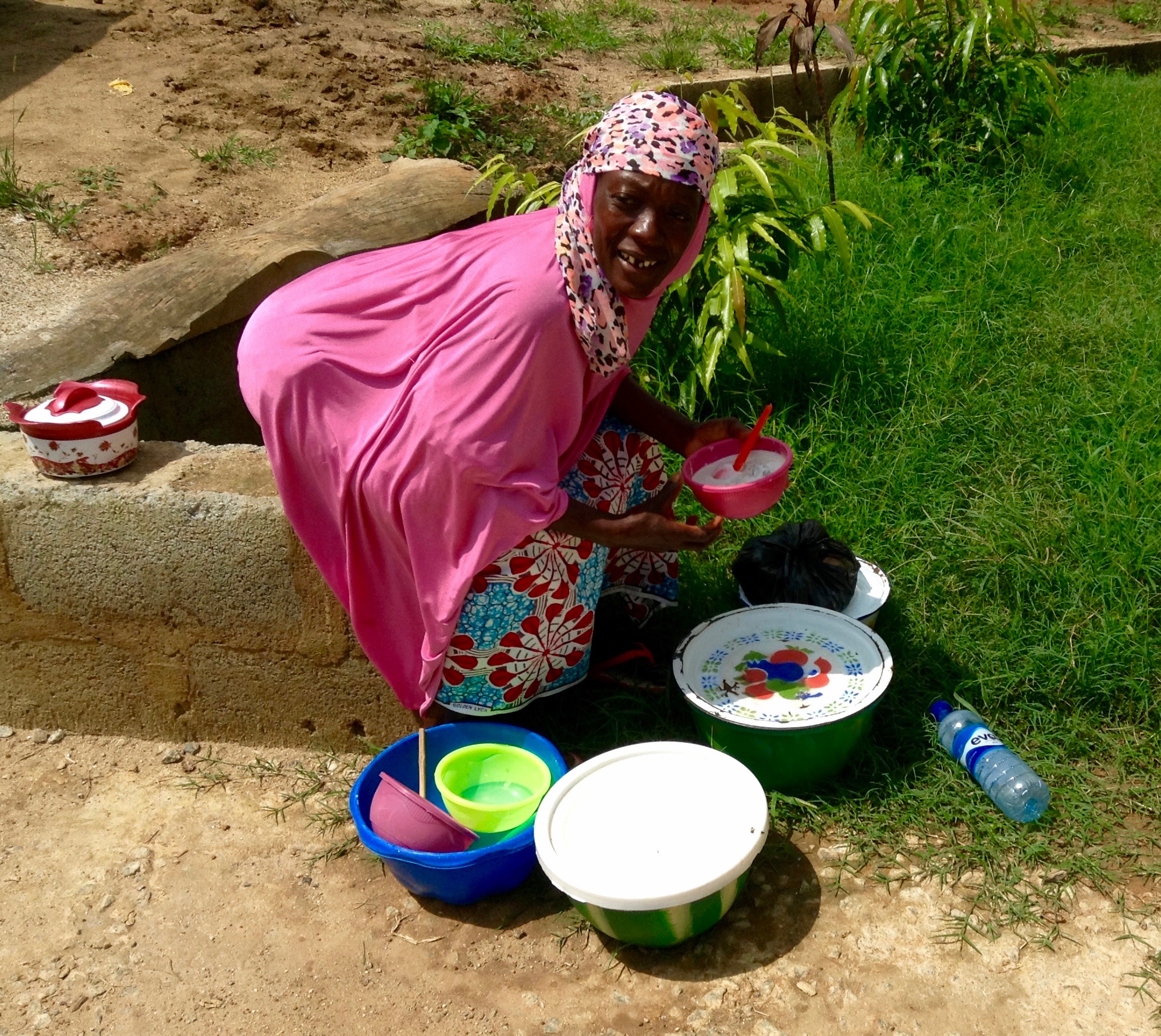Hausa Fulani woman selling Fura da nono in Ushafa, Nigeria. #JujuFilms