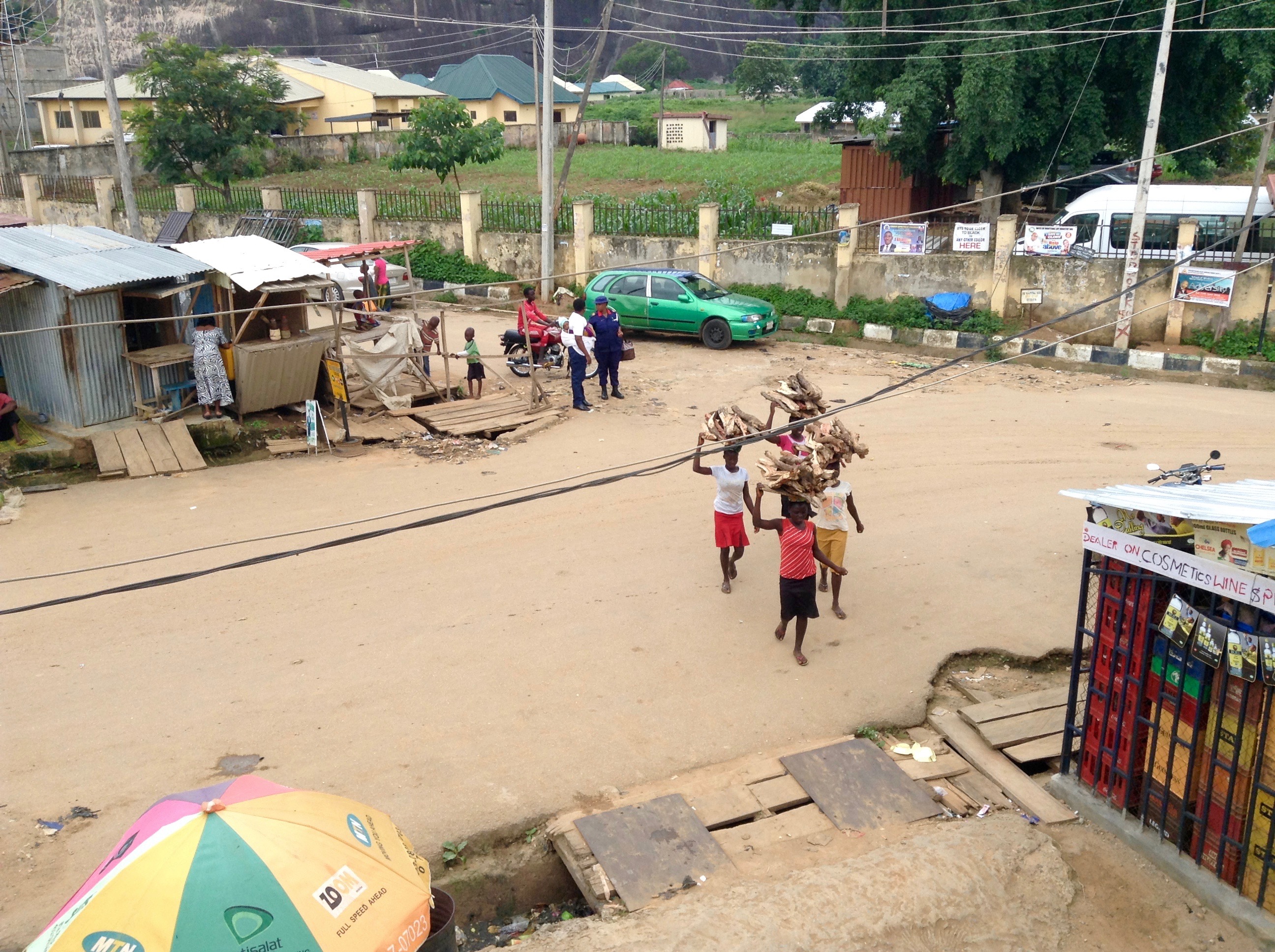 Women fetching firewood in Ushafa Village, Nigeria. #JujuFilms