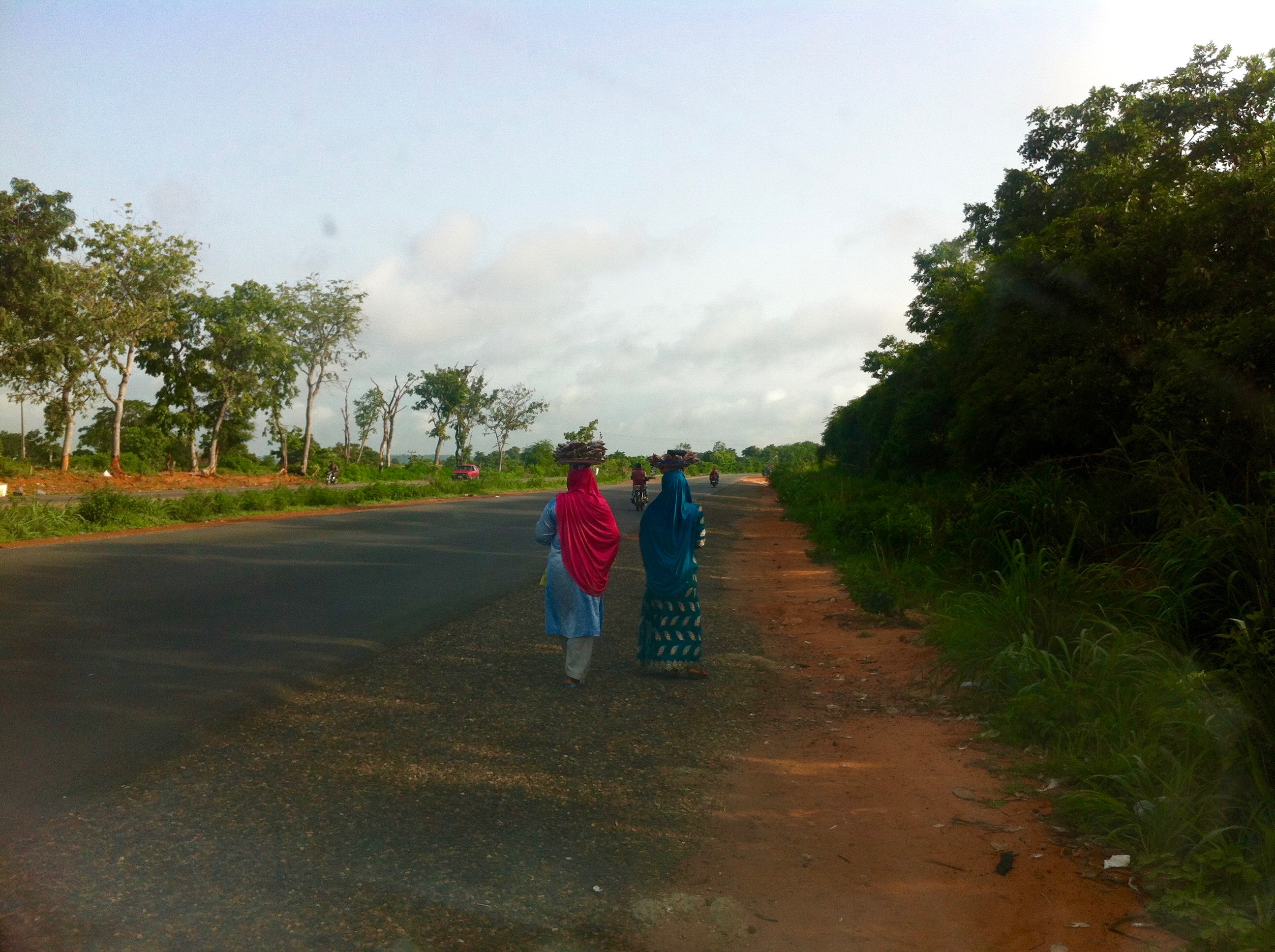 Roadside hawking in Abaji, Nigeria. #JujuFilms
