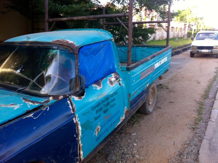 Peugeot 404 pickup, Gwarinpa, Abuja, Nigeria. #JujuFilms