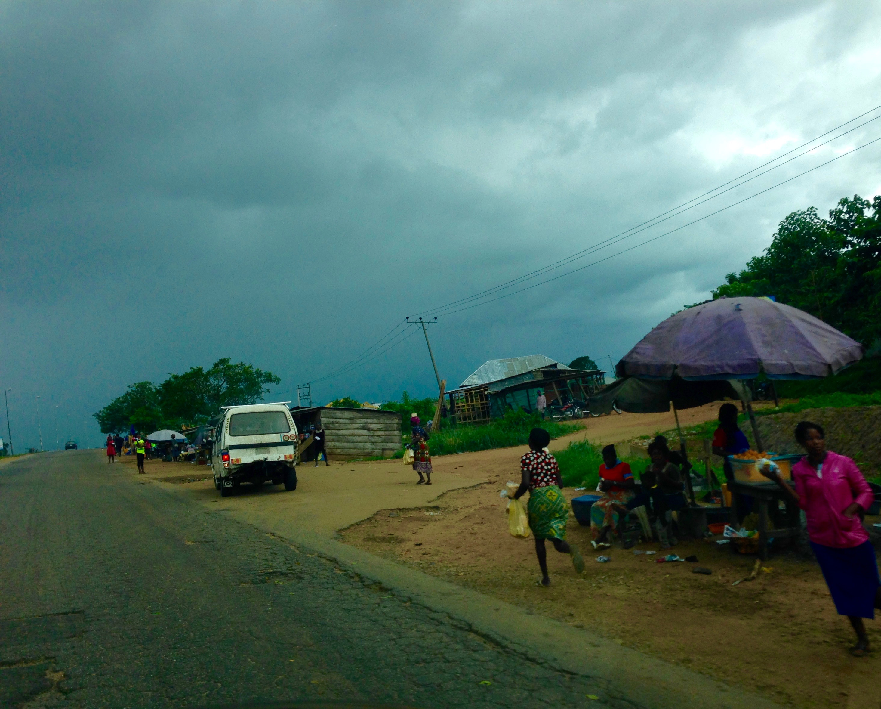 Roadside market in Ode Omu, Osun, Nigeria. #JujuFilms