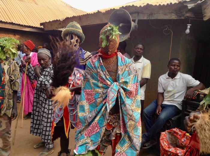 Eggon Masquerade (Ibreeggon) comes out only for funeral ceremonies. This funeral ceremony was for the Legend Atumbi, held on Friday January 13, 2017 in Asungu Village, Nasarawa State, Nigeria. #JujuFilms