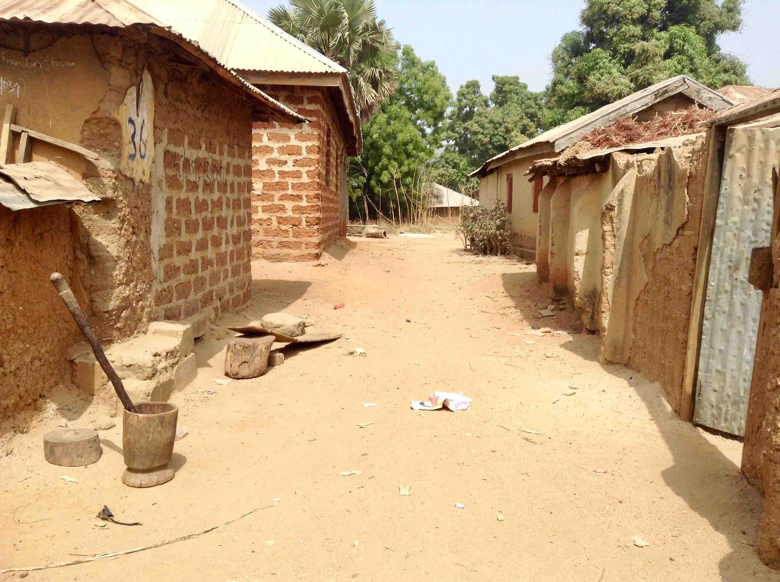 Mud huts in Langa Langa Village, Nasarawa State, Nigeria. #JujuFilms