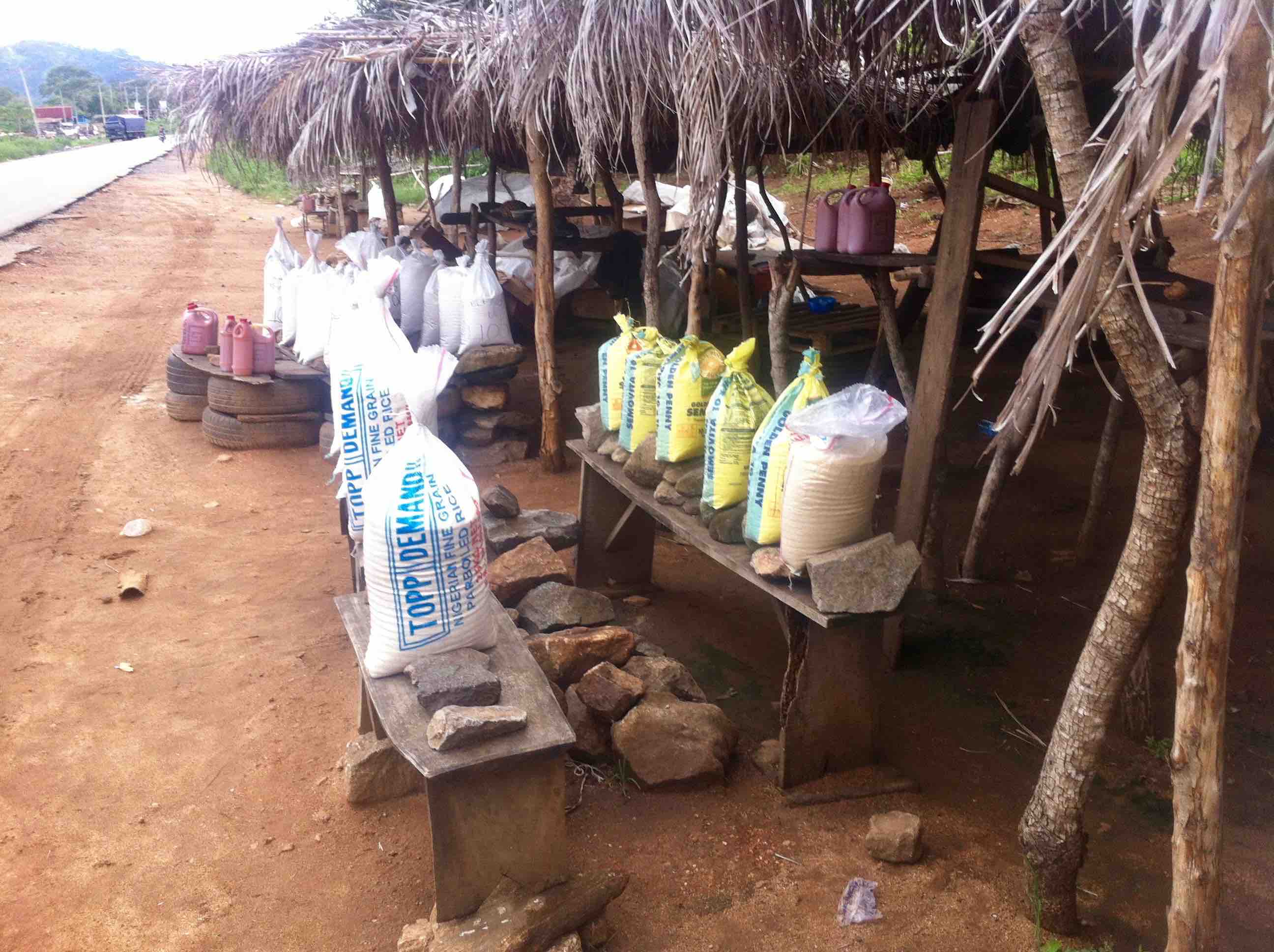 Roadside Market, Oka Akoko, Ondo State, Nigeria. #JujuFilms
